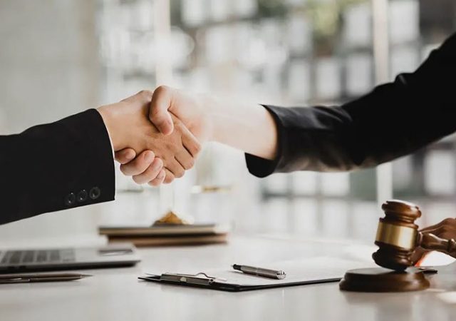 هزینه وکیل برای تنظیم دادخواست