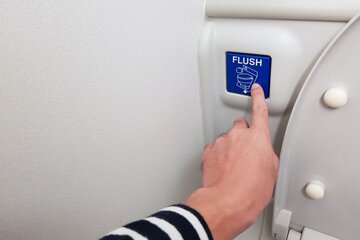 یخ آبی چیست و چرا باید از آن ترسید؟