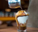 آفوگاتو کافی شاپی ؛ خنکی و گرمای جادویی در یک فنجان