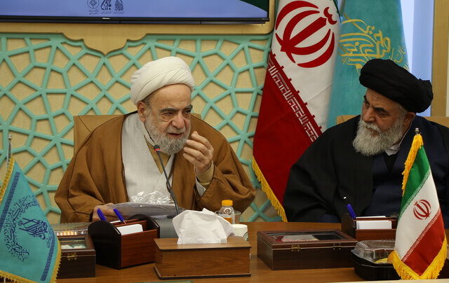 آیت‌الله مروجی طبسی: مهدویت در معرض تحریف و مصادره قرار دارد