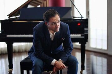 از بازداشت امیرحسین رستمی در کانادا تا اخراج بیژن بنفشه‌خواه از مراسم ختم پدرش به دلیل خنده زیاد!