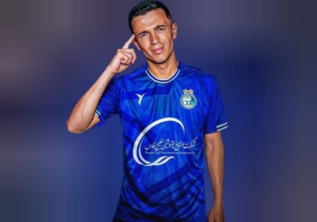 بوسه ۵۱ میلیونی یاسر آسانی خبرساز شد!