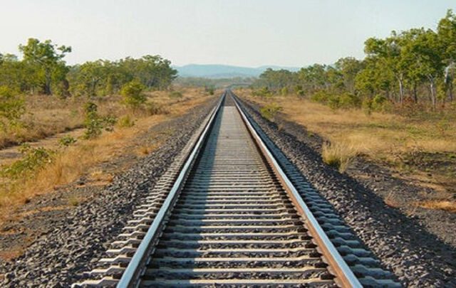تخصیص ۱.۶ همت به راه آهن خراسان جنوبی در یک سال