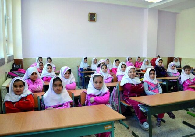 تغییر ساعت فعالیت مدارس و ادارات فردا یکم دی ۱۴۰۴ / ساعت جدید اعلام شد