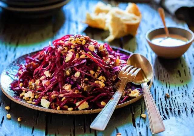 سالاد مخصوص شب یلدا با طعم پاییز