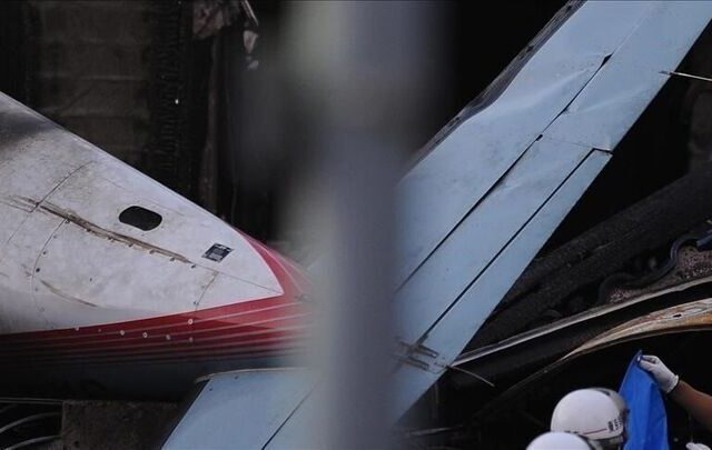 سقوط یک هواپیمای ربوده شده در فرودگاه لس آنجلس