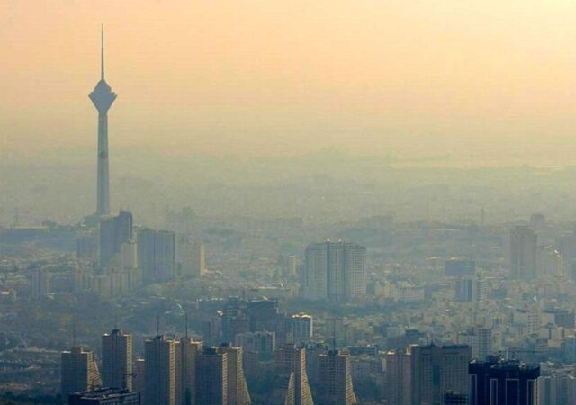 شاخص آلودگی هوای تهران امروز ناسالم شد / تهران فردا شنبه ۶ دی ۱۴۰۴ تعطیل می‌شود؟