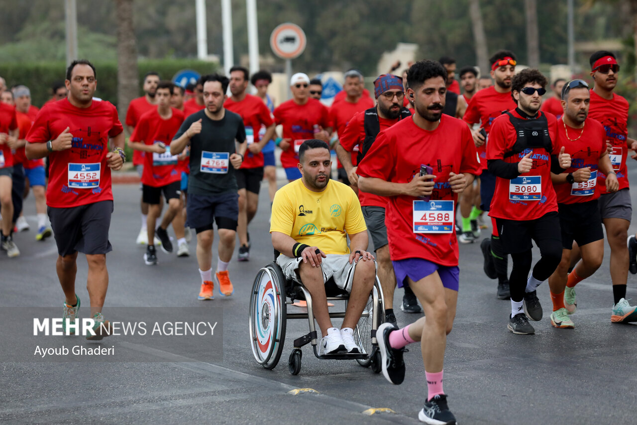 شبه‌رسانه بدنامی که امروز نگران «شکاف ملی» شده است