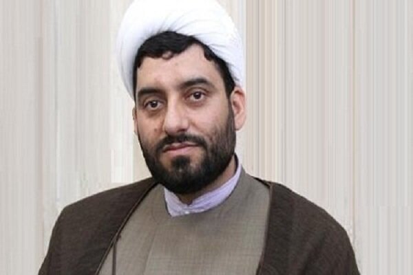 فرهنگ را کوچک کنیم، کشور را بی‌دفاع کرده‌ایم
