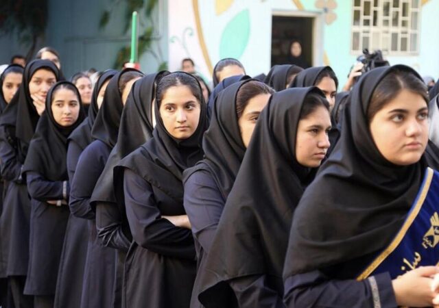 فوری / تکلیف تعطیلی مدارس سمنان فردا سه‌شنبه ۲ دی ۱۴۰۴ مشخص شد