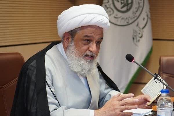 مبلغ حقیقی باید «قرآن مجسم» باشد تا مردم حقیقت دین را در رفتارش ببینند