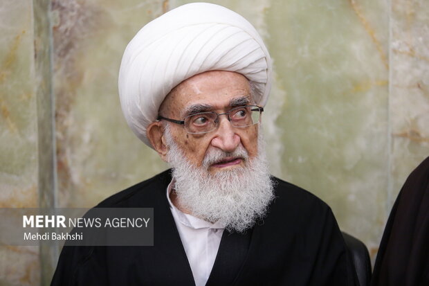 نوری همدانی: آیت‌الله یزدی الگوی زمان‌شناسی، مدیریت و تبلیغ مؤثر است