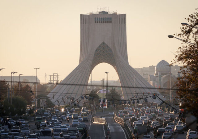 وضعیت آلودگی هوای تهران: قابل قبول اما در مرز آلودگی