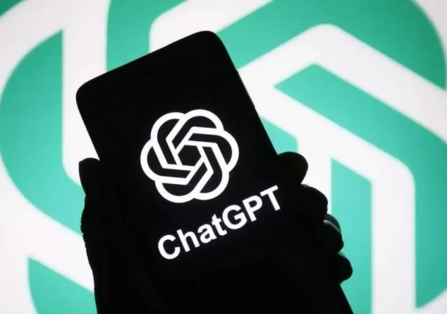 OpenAI شفاف‌سازی کرد: مشاوره حقوقی و پزشکی در ChatGPT ممنوع نشده است