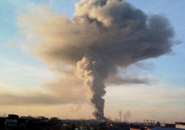 آتش‌سوزی در یک کارخانه بزرگ آمل