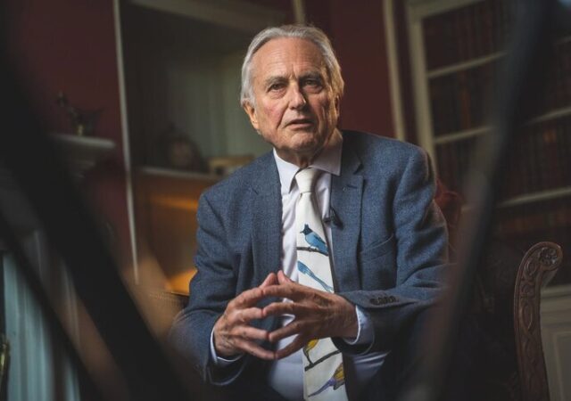 آیا «ریچارد داوکینز» توانست اندیشه خداباورانه از هستی را به چالش بکشد؟