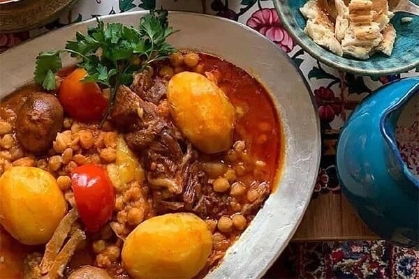 تفاوت دیزی سنتی و آبگوشت ؛ دو نام آشنا با دو هویت متفاوت | رازهای جاافتادن دیزی اصیل به سبک قدیمی