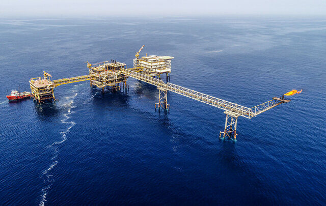 ۵۰ میلیارد دلار افزایش بازیافت نفت با تلاش پژوهشگران دانشگاه شریف