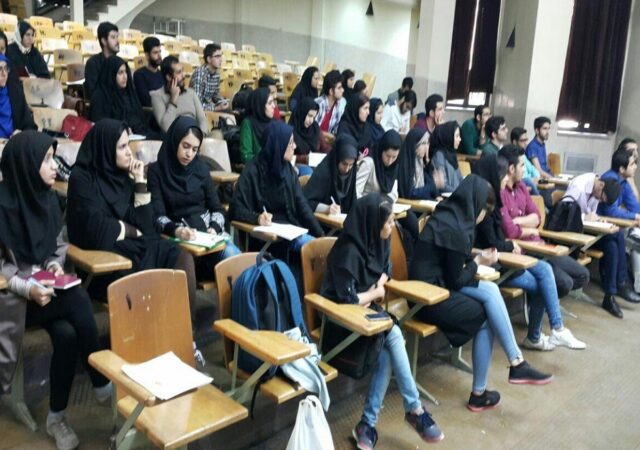 اطلاعیه فوری برای دانشجویان/کلاس‌های این دانشگاه تا پایان سال غیرحضوری شد