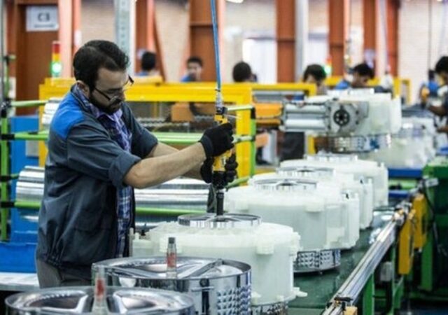 افتتاح واحدهای صنعتی جدید در استان تهران / زمینه اشتغال ۱,۵۹۰ نفر فراهم شد