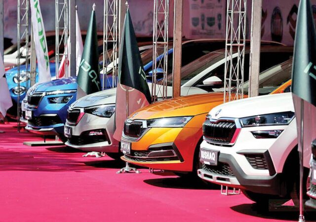 انحصار در پوشش جدید؛ فیلترینگ واردات خودرو