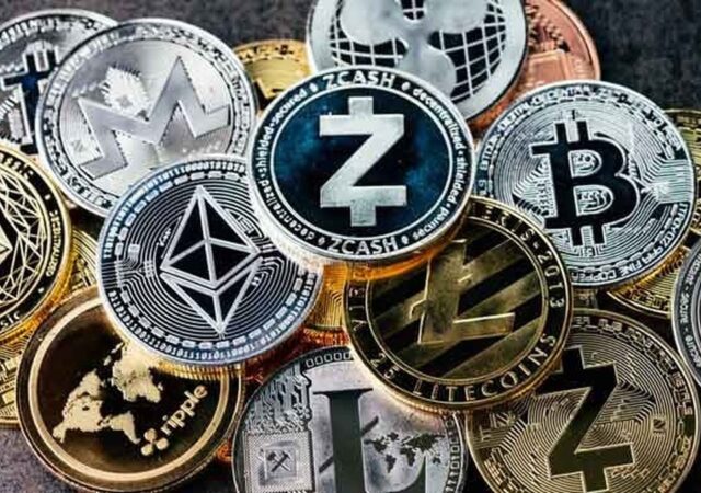 بازار ارزهای دیجیتال در چهارشنبه ۶ اسفند ۱۴۰۴ / بیت‌کوین و اتریوم پیشتاز بازار شدند