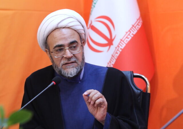 تروریست شدن افراد از کم‌کاری ما است/ کودک و نوجوان، قشر مظلوم جامعه