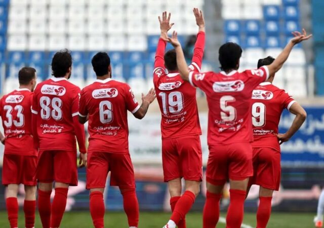 تغییرات اجباری در پرسپولیس / دو بازیکن شانس حضور در میدان یافتند