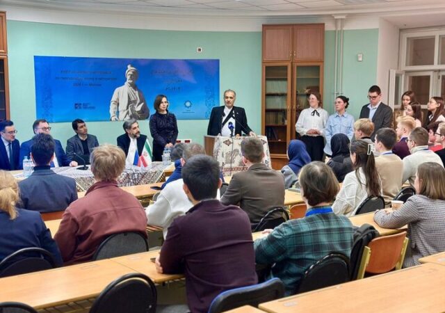 جلالی: مردم ایران در چند دهه گذشته با انواع تهدیدها مواجه شده‌اند