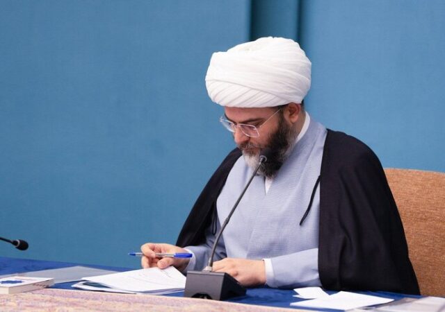 حجت الاسلام قمی: ۲۲ بهمن پایان توهم «بلعیدن ایران» است