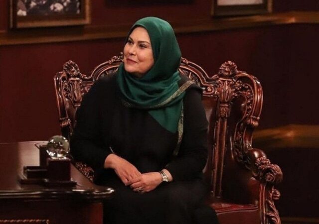 حضور سحر دولتشاهی، مهراوه شریفی‌نیا و مادرش در عروسی مهرانه مهین‌ترابی! + عکس