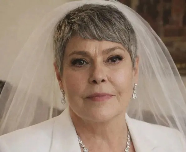 حضور سحر دولتشاهی، مهراوه شریفی‌نیا و مادرش در عروسی مهرانه مهین‌ترابی!