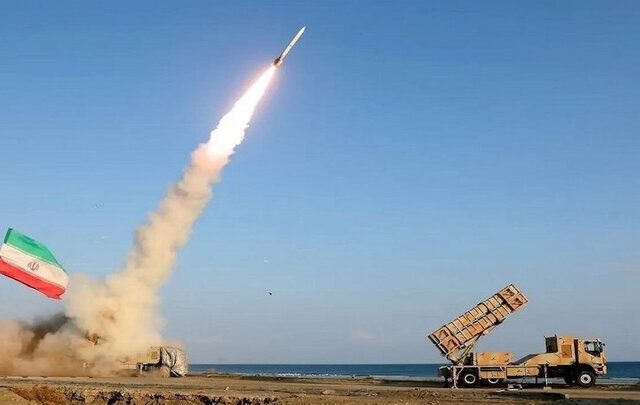 زیاده‌خواهی آمریکایی‌ها در زمینه توان دفاعی ایران