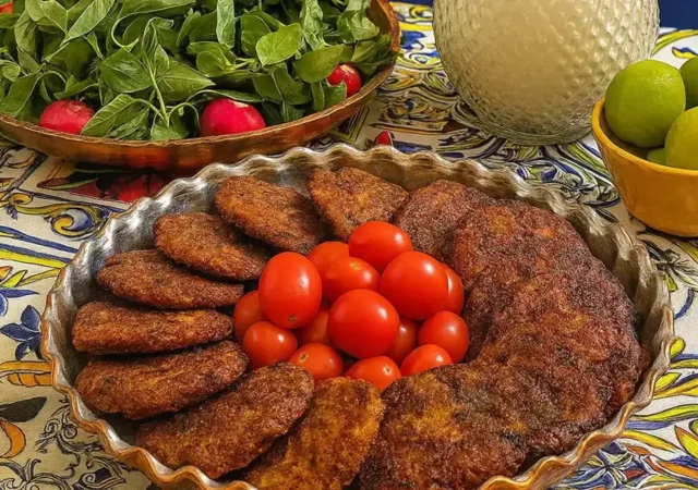 طرز تهیه کتلت هویج؛ طعمی خاص و فراموش‌نشدنی برای دورهمی‌های دوستانه
