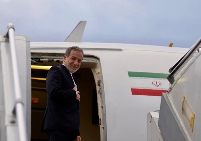 عراقچی عازم ژنو شد