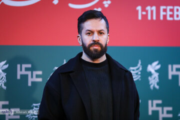 فروریختن تصویر یک بازیگر زن در فضای مجازی/ سعید دشتی: «بیلبورد» اگر چیزی هم که باید نشده، دست کم تجربه‌ای برای ادامه مسیر است