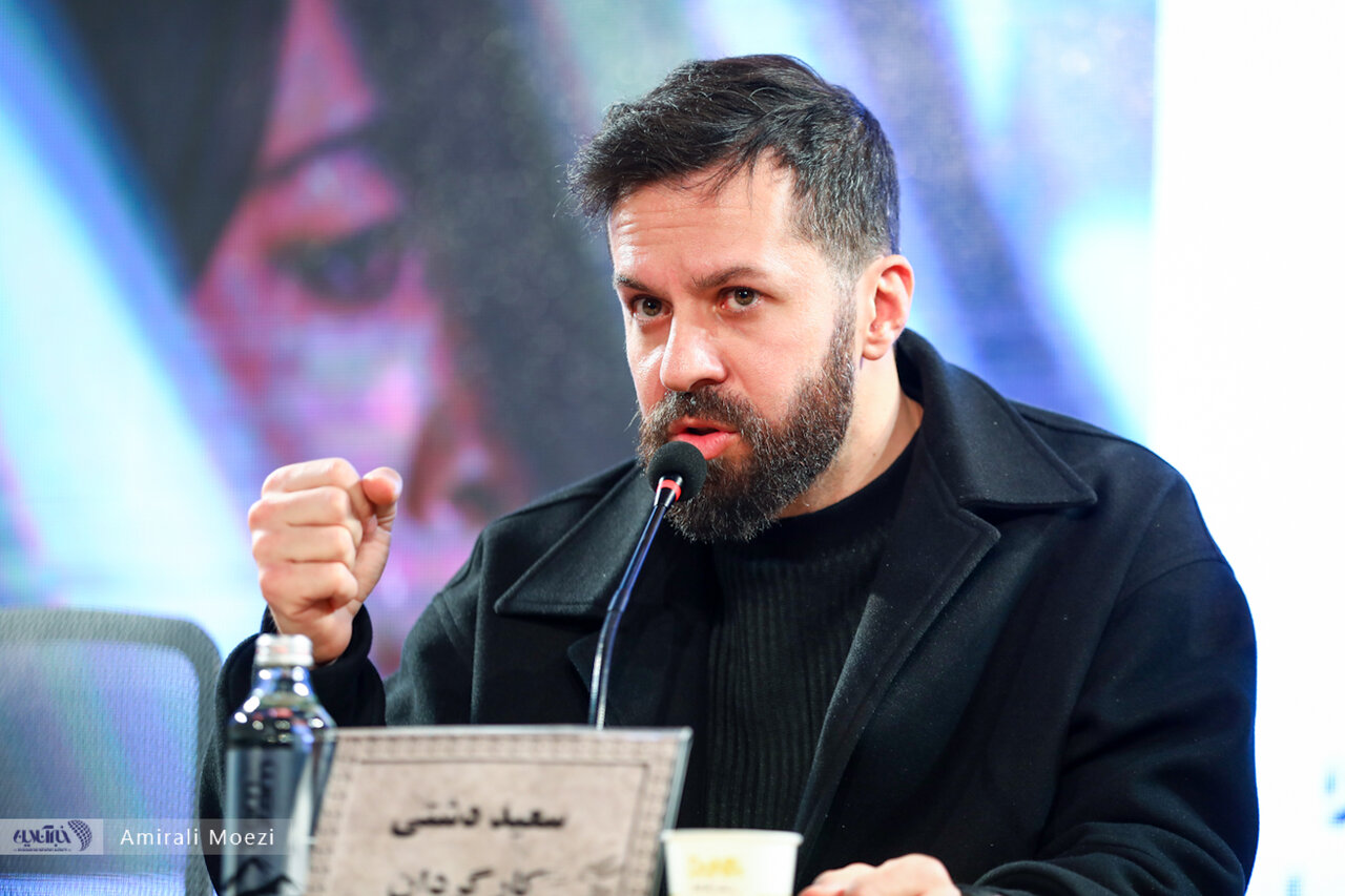 فروریختن تصویر یک بازیگر زن در فضای مجازی/ سعید دشتی: «بیلبورد» اگر چیزی هم که باید نشده، دست کم تجربهای برای ادامه مسیر است فروریختن تصویر یک بازیگر زن در فضای مجازی/ سعید دشتی: «بیلبورد» اگر چیزی هم که باید نشده، دست کم تجربهای برای ادامه مسیر است
