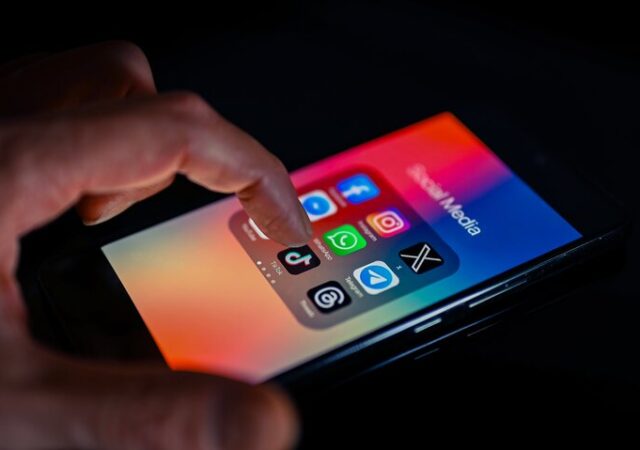 فیلترینگ شبکه‌های اجتماعی برای کودکان در جمهوری چک جدی شد