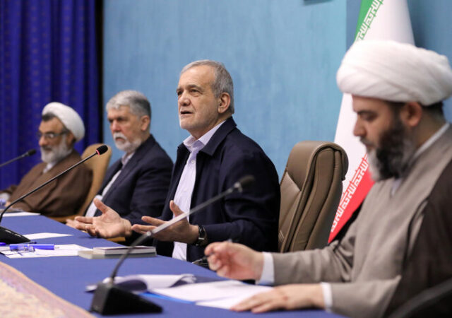 قدردانی پزشکیان از نهضت ملی زندگی با آیه‌ها