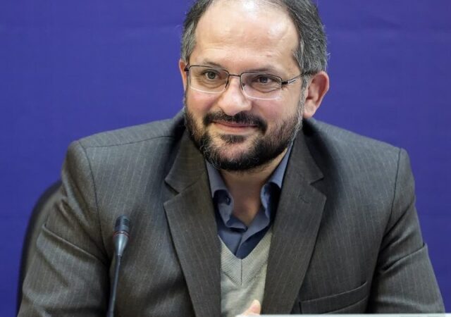 ورود دانشگاه آزاد به بررسی حوادث اخیر؛ برگزاری نشست‌ با هزاران استاد