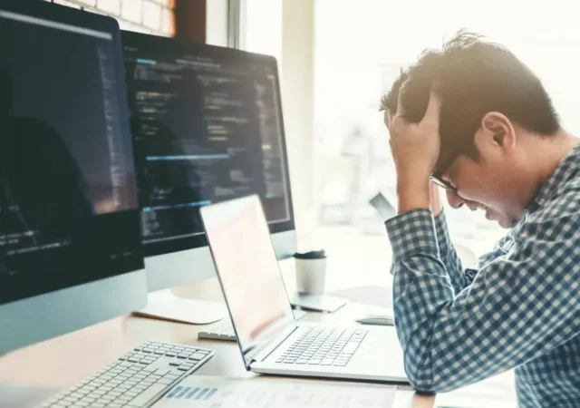 کارشناسان هشدار می‌دهند: استفاده طولانی‌مدت از هوش مصنوعی می‌تواند سلامت روان را تحت فشار قرار دهد