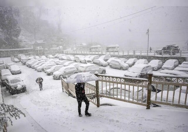 ورود سامانه بارشی به کشور / این استان‌ها آماده باشند