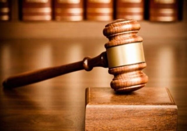 اموال مهناز افشار، نیکی کریمی و مزدک میرزایی توقیف شد