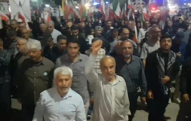 راهپیمایی شبانه مردم آبپخش