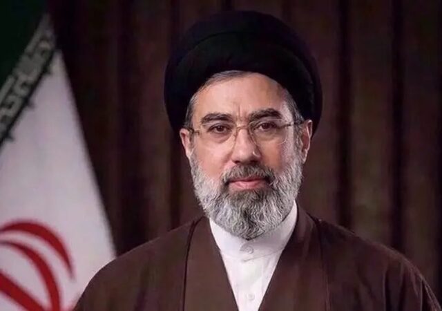 رسانه رهبر انقلاب یک تصویر معنادار منتشر کرد