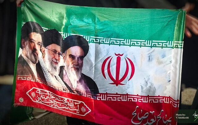 مردم مازندران ایستاده پای میدان