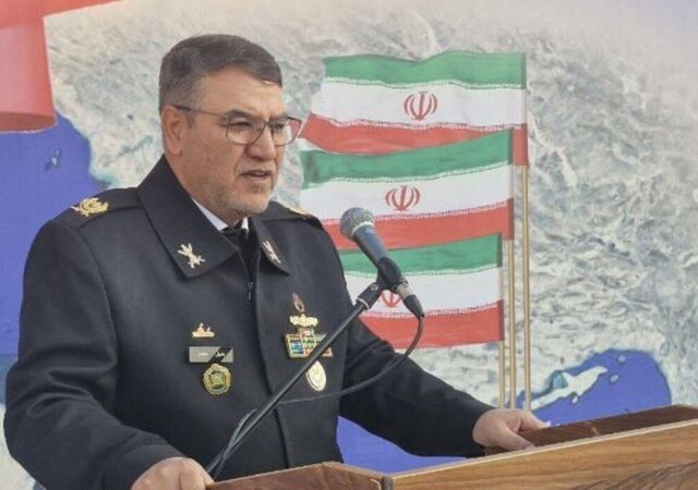 واکنش فرمانده بلند رتبه ارتش به ادعای ترامپ/ چرا جرات نزدیک شدن به آب‌های ایران را ندارند؟