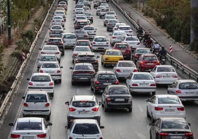 ترافیک سنگین در خروجی‌های پایتخت/ اعلام آماده‌باش راهداری استان تهران