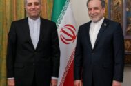 دیدار سفیر جدید ایران در ویتنام با وزیر امور خارجه
