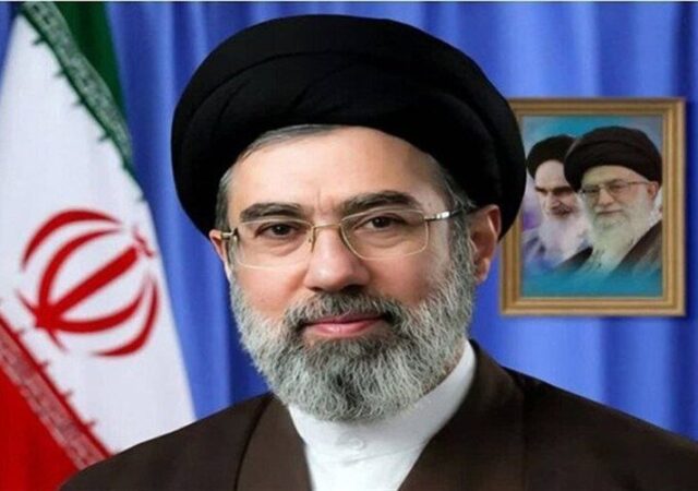 لبیک دانشجویی به بیانات رهبر معظم انقلاب برای مقابله با بحران جمعیت